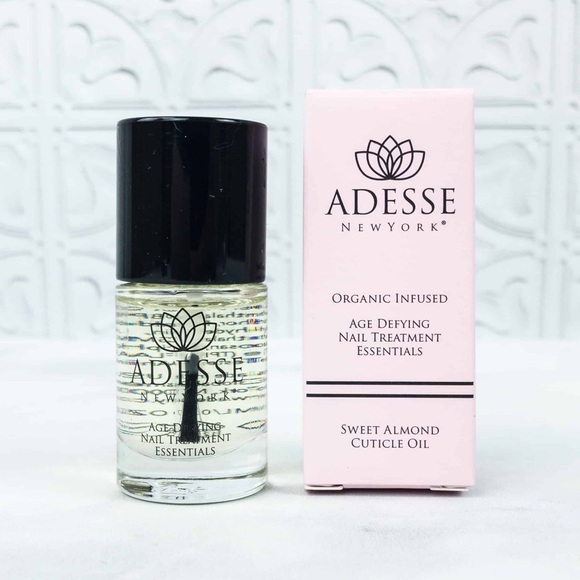 🔥Adesse Age Defying Sweet Almond Cuticle Oil - Picture 1 of 5